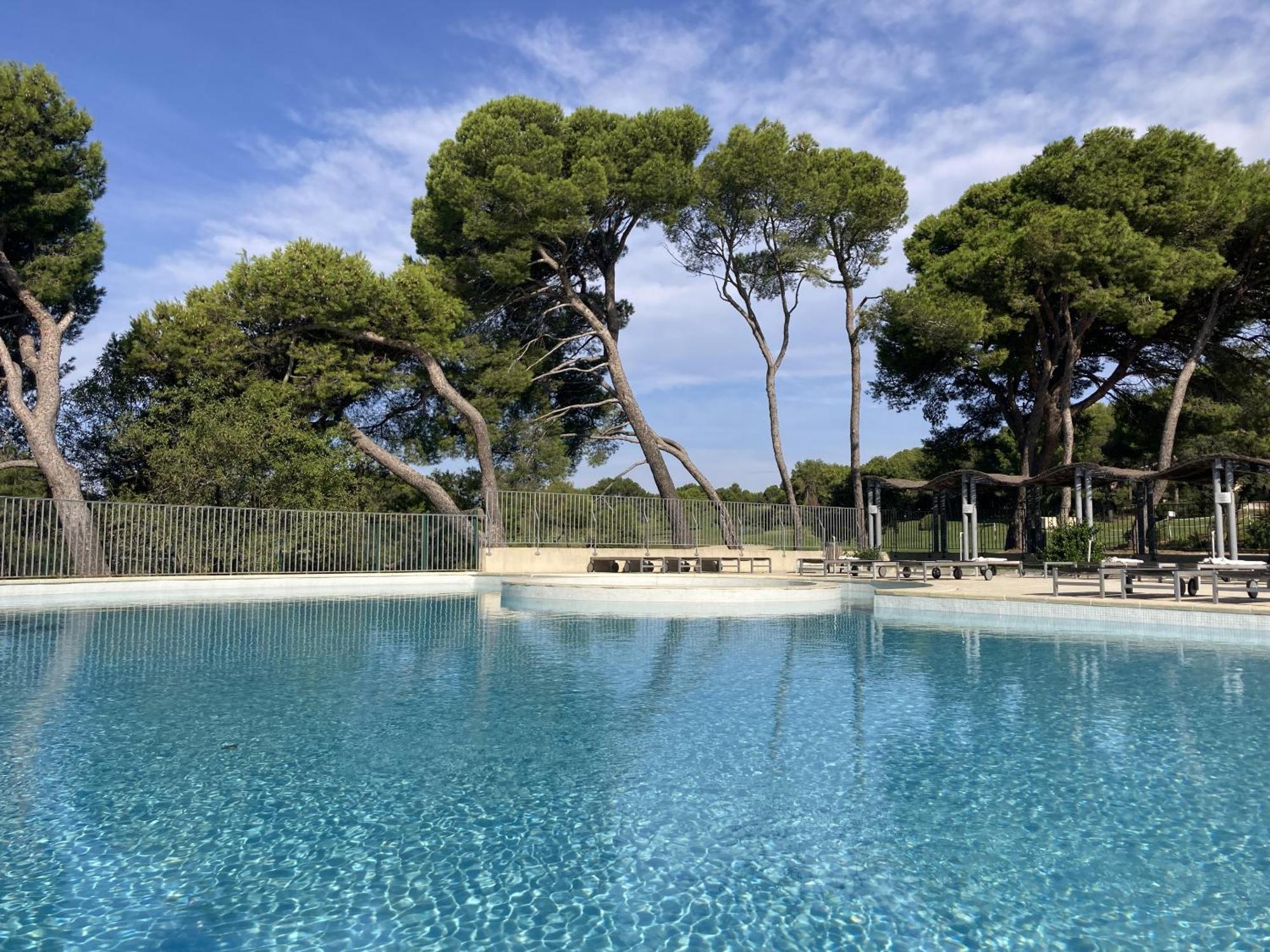 La Perle Du Golf -Magnifique Vue Clim Linge Golf Saumane 6P Piscine Tennis Dış mekan fotoğraf